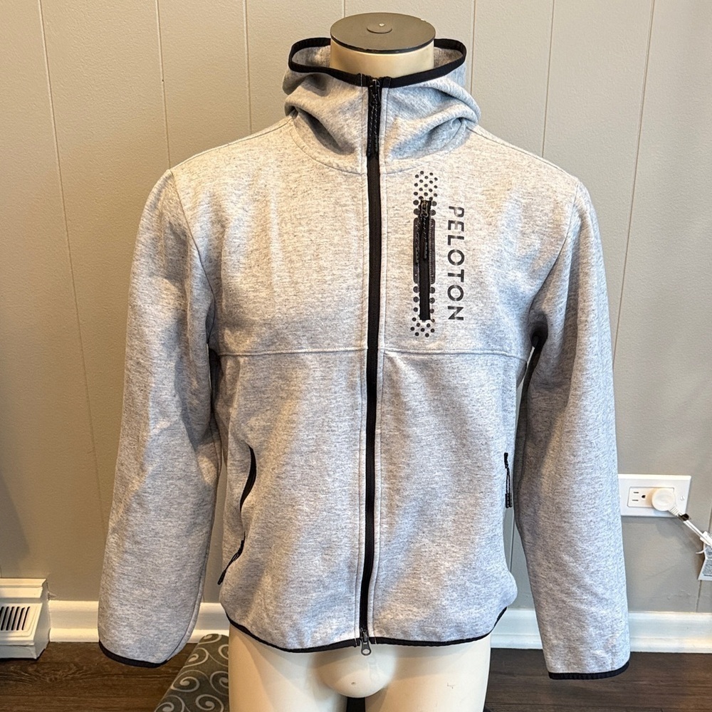 Peloton Men’s Medium Gray Zip-Up Hoodie